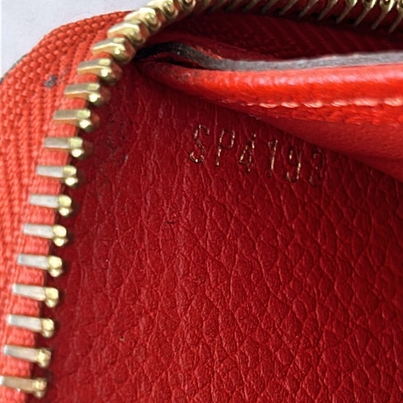 Louis Vuitton Empreinte Zippy Wallet SP4193 - Picture 15 of 17